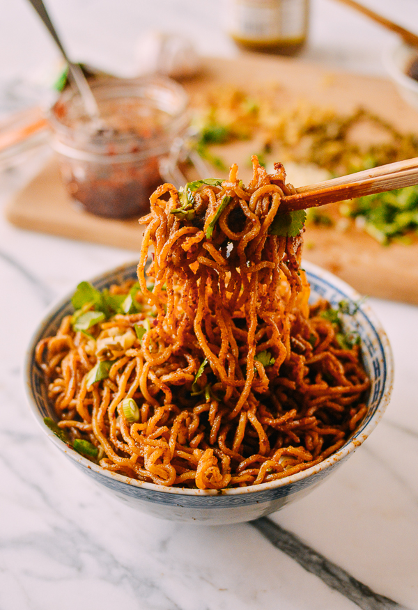 Hot and Dry Noodles - Wuhan Noodles - China Sichuan Food